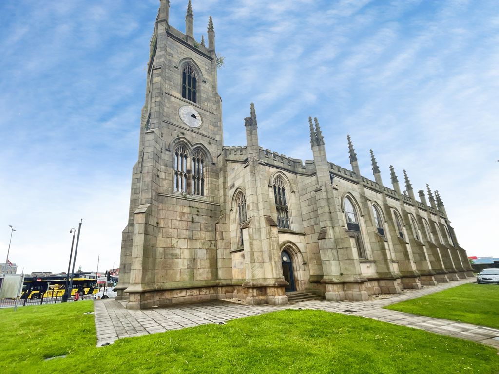 Main Image